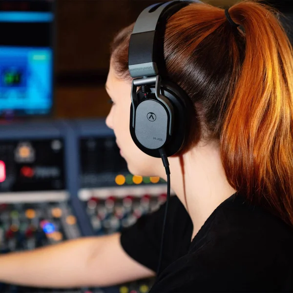 Austrian Audio Hi-X55 Over-Ear - Closed-Back Headphones