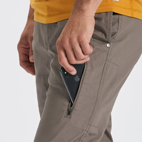 Ripstop Climber Pants by Vuori in Cocoa - Size Small