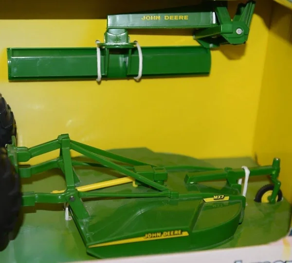 Big Farm John Deere 4020 with Rear Blade and Mower