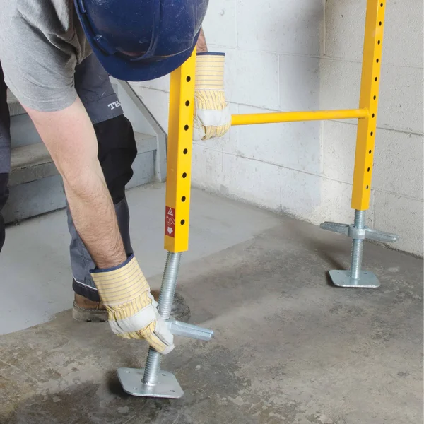 Metaltech Adjustable Leveling Jacks - 4-Pack, for Baker-Style Scaffolding, Model I-IBSJP12H4