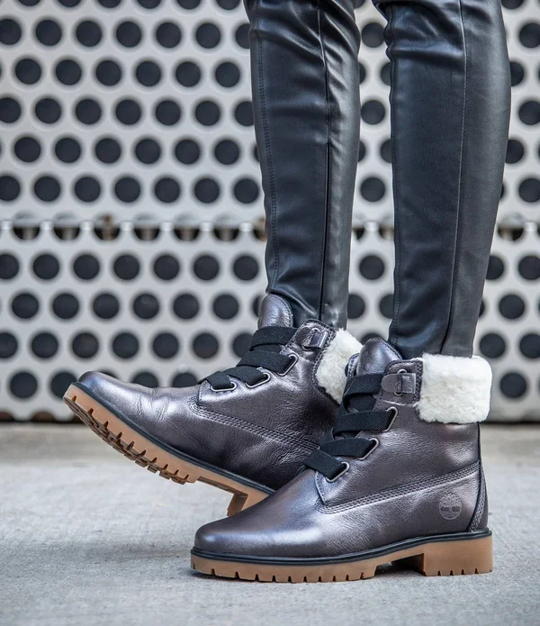 Timberland Women's Jayne Authentic Shearling Waterproof Boot - Size: 8.5, Dark Grey Metallic Leather