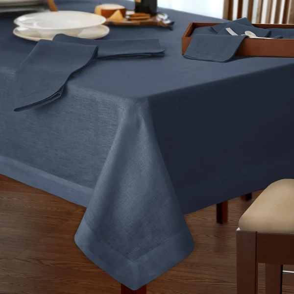 Villeroy & Boch La Classica Linen Fabric Tablecloth 70x22 x 126x22 Oblong - Indigo