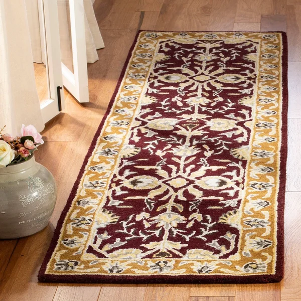 Safavieh Handmade Heritage Tenisha Traditional Oriental Wool Rug Black/Red 6& x 9& 6& x 9& Red Rectangle