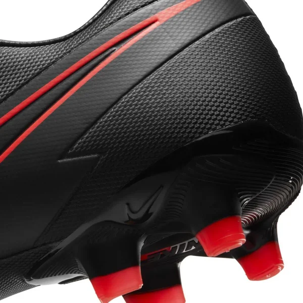 Nike Mercurial Vapor XIII Academy FG/MG 9